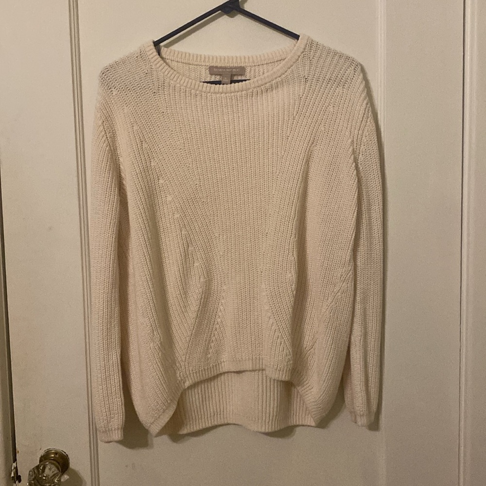 Banana Republic cream sweater size small